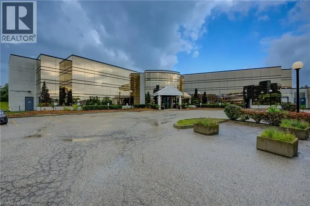 575 Riverbend Drive Unit# 2b, Kitchener
